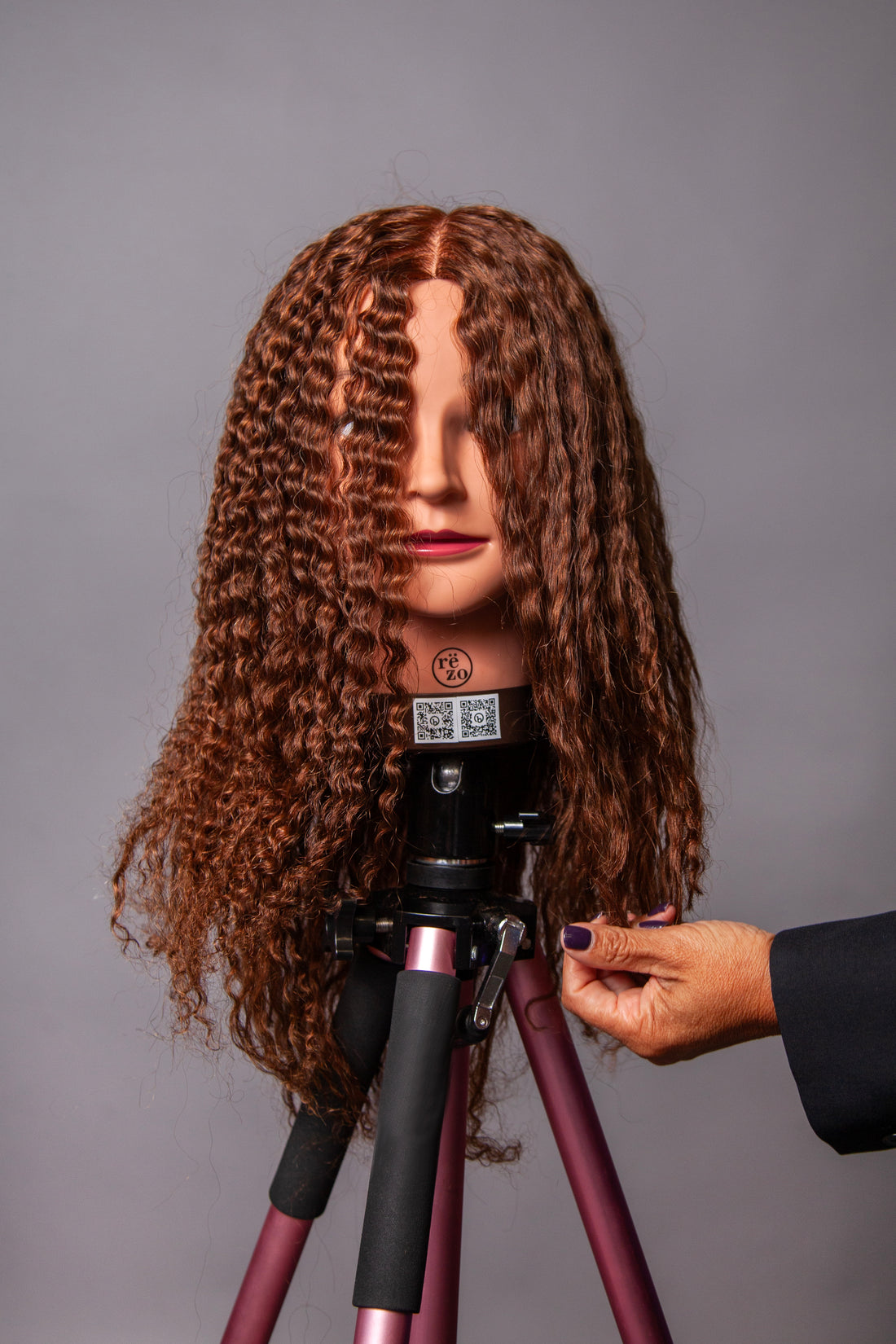 Rëzo Curly Hair Mannequin